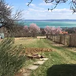 בית נופש Panoramas Vincellerhaz - באלאטונספזד