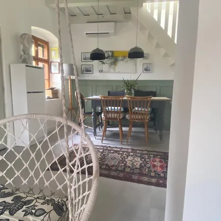 Panorámás Vincellérház - Nyaraló